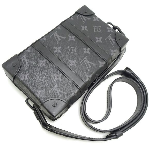 Louis Vuitton Eclipse Soft Trunk Wallet Diagonal Shoulder Bag - Picture 3 of 7